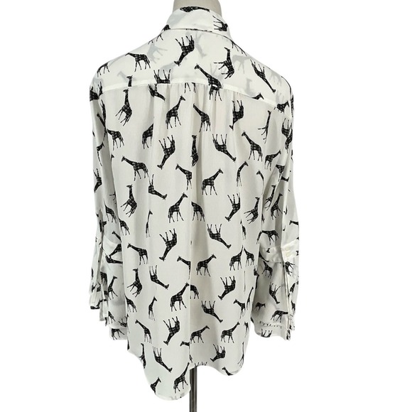 Chicos Womens White Black Giraffe Print Button Down Shirt Sz 1 US 8 Bell Sleeve - Picture 7 of 12